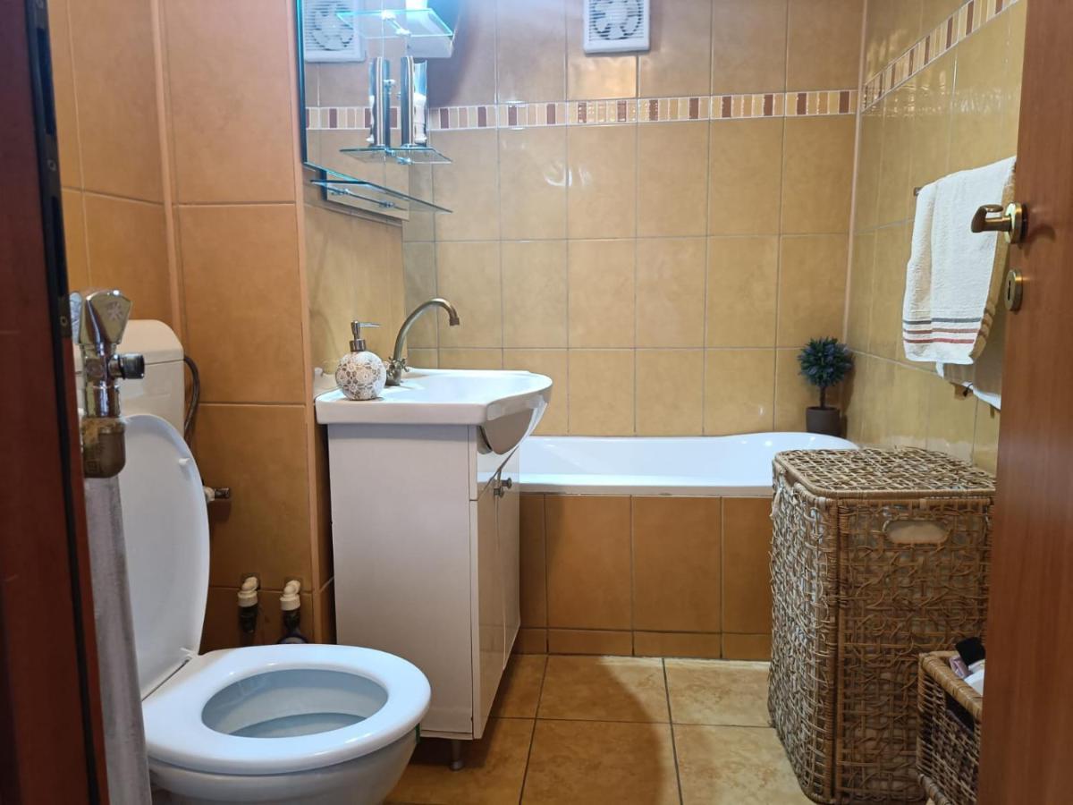 Grati'S House Daire Köstence Dış mekan fotoğraf