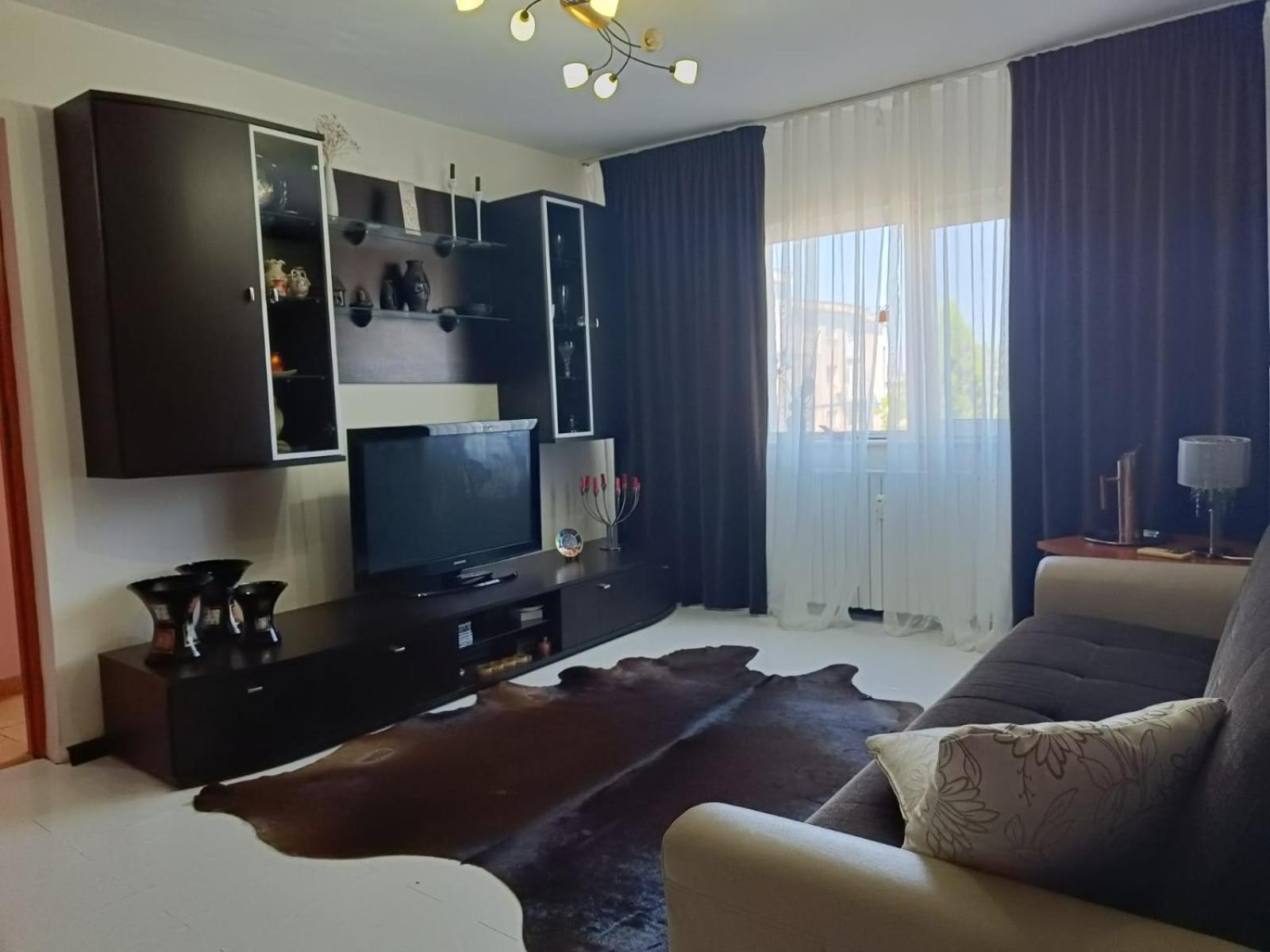Grati'S House Daire Köstence Dış mekan fotoğraf